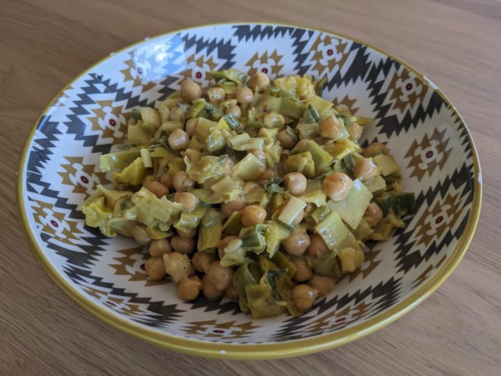 Curry de poireaux et pois chiches